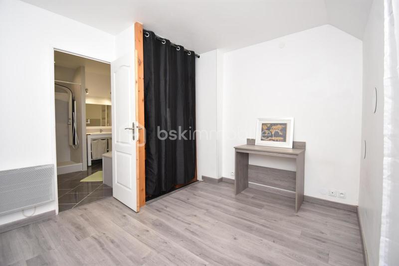 Maison - 97 m² - 5 pièces