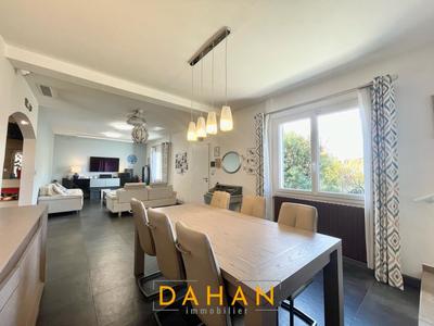 Maison - 173 m² - 7 pièces