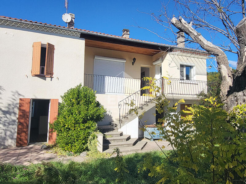 Maison - 114 m² - 6 pièces