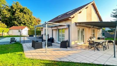 Maison - 112 m² - 5 pièces