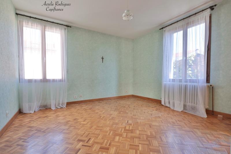 Maison - 187 m² - 6 pièces