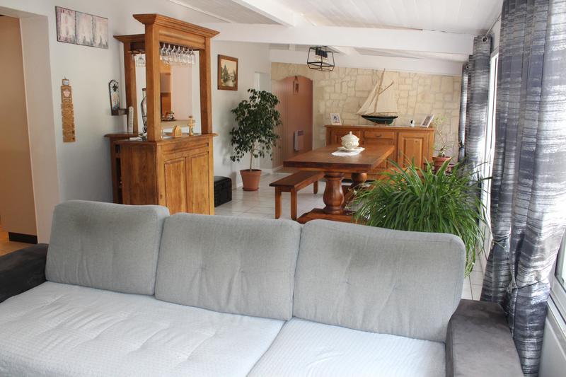 Maison - 188 m² - 8 pièces