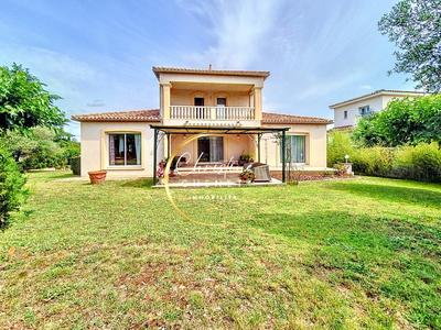 Maison - 190 m² - 7 pièces