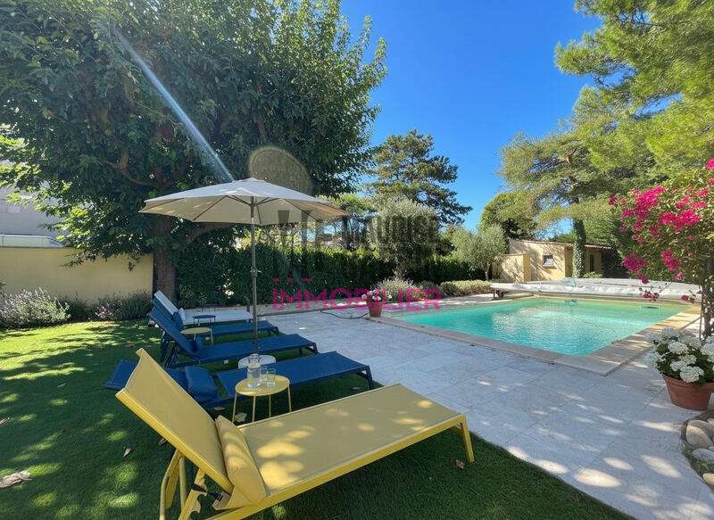 Maison - 149 m² - 5 pièces