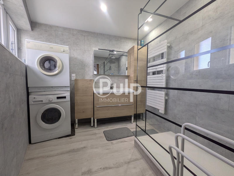 Appartement - 75 m² - 3 pièces