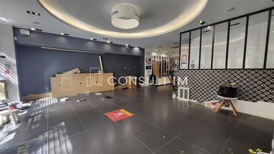 Local commercial - 137 m²