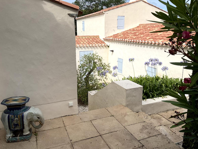 Demeure - 404 m² - 12 pièces