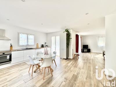 Maison - 102 m² - 5 pièces