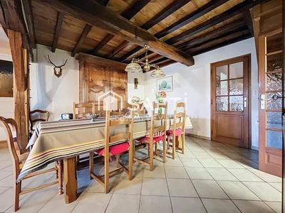 Maison - 128 m² - 4 pièces