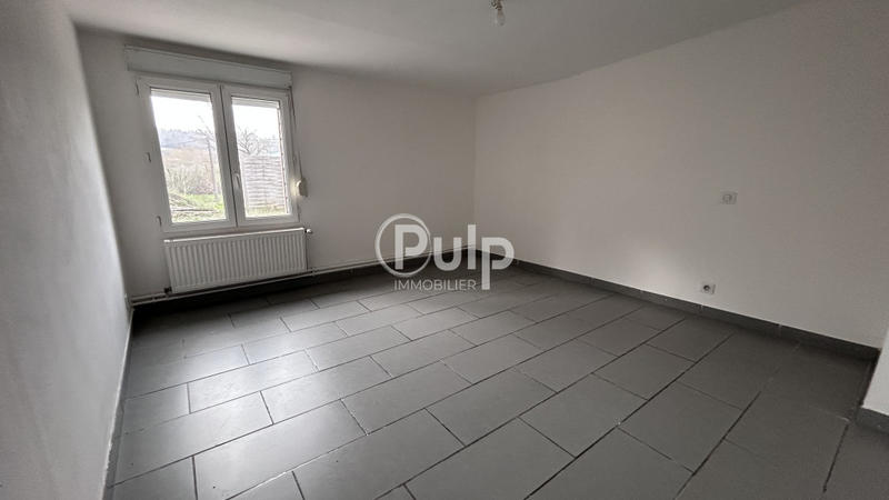 Maison - 300 m² - 4 pièces