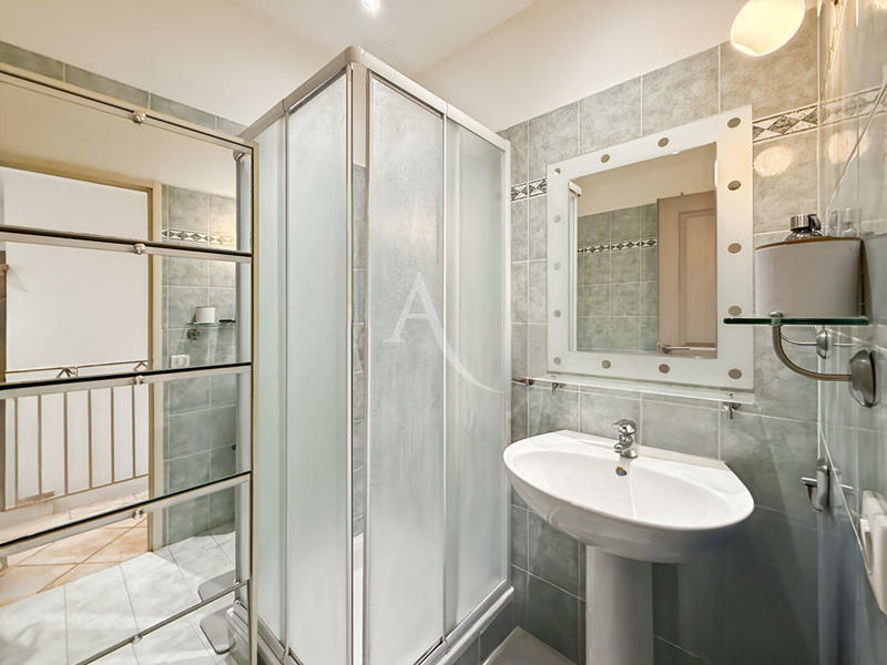 Maison - 163 m² - 6 pièces