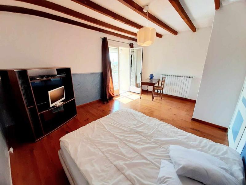 Maison - 217 m² - 15 pièces