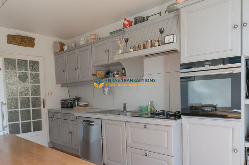 Maison - 215 m² - 7 pièces