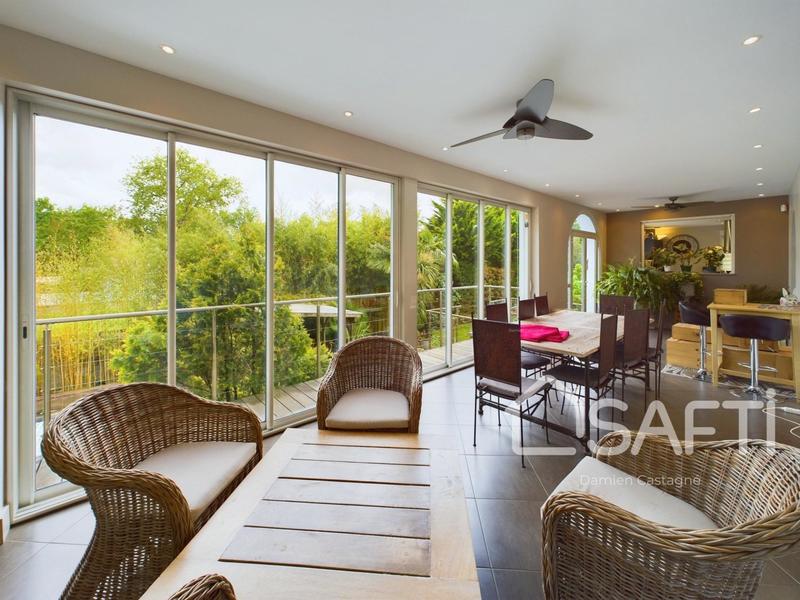 Villa - 290 m² - 7 pièces