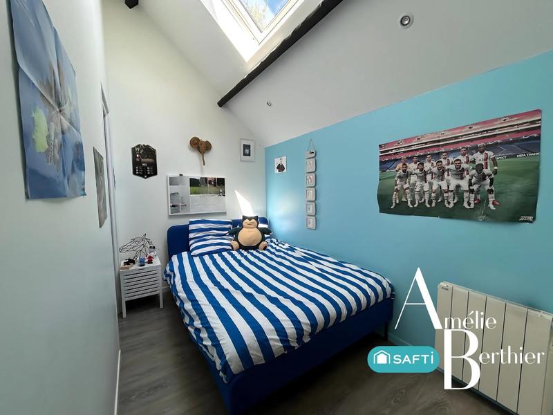 Maison - 200 m² - 8 pièces