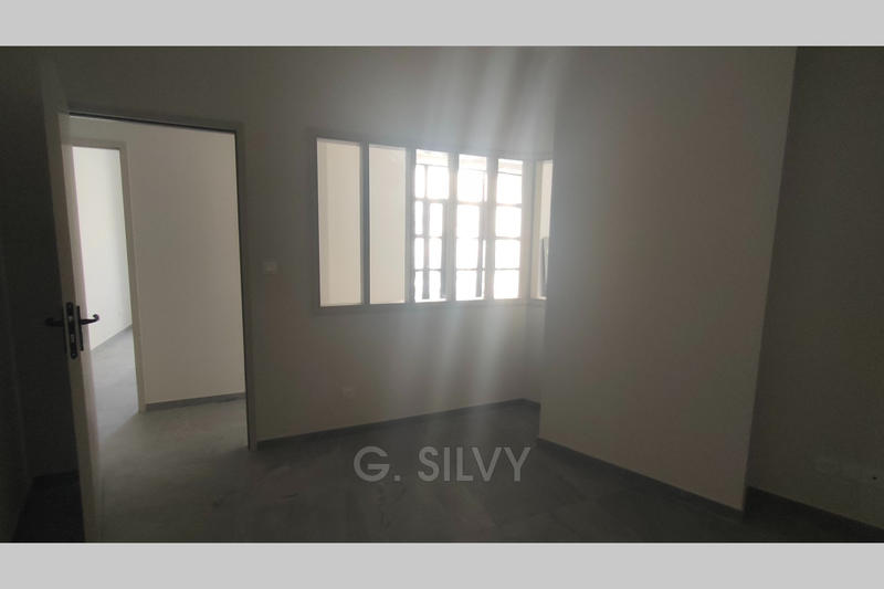 Appartement - 89 m² - 4 pièces