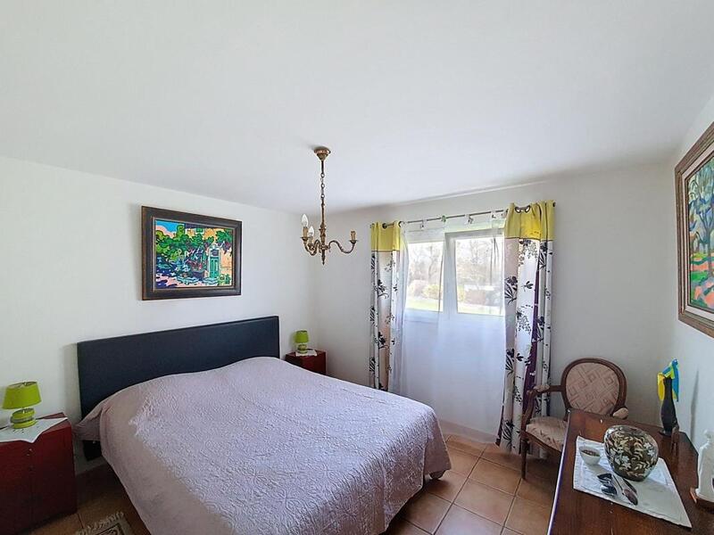 Maison - 276 m² - 6 pièces