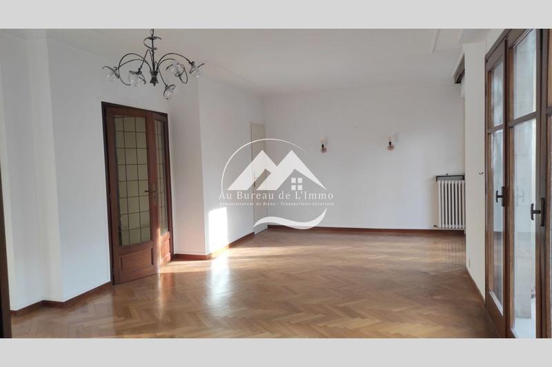 Appartement - 106 m² - 4 pièces