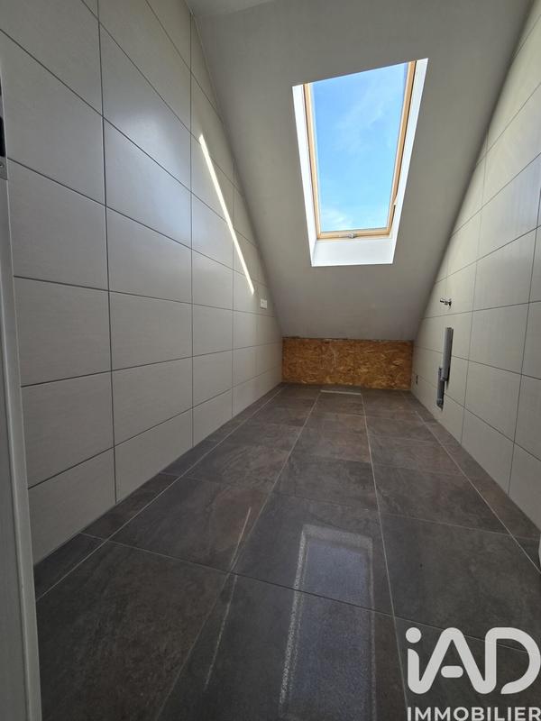 Appartement - 101 m² - 5 pièces