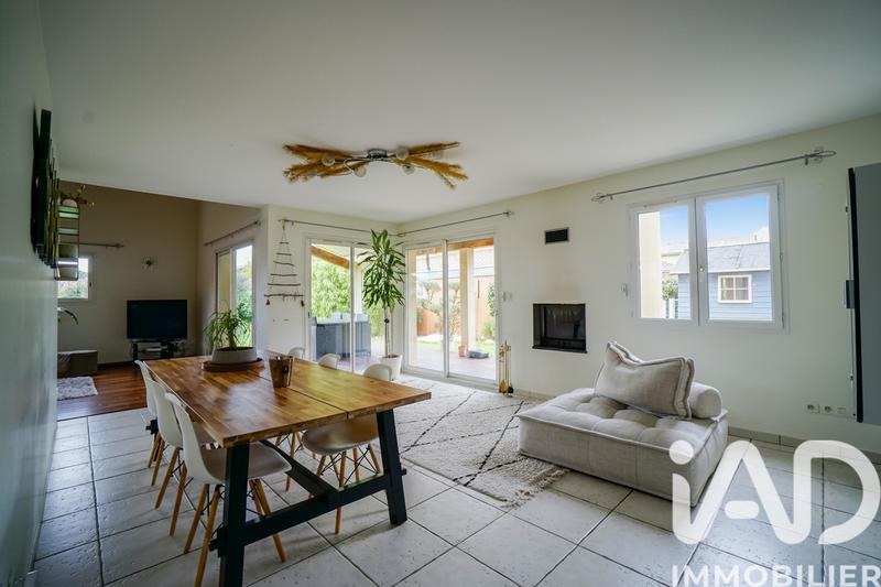 Maison - 192 m² - 7 pièces