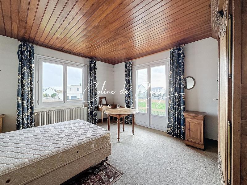 Maison - 234 m² - 7 pièces