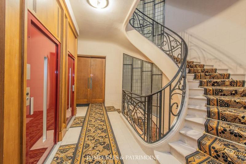 Appartement - 322 m² - 7 pièces