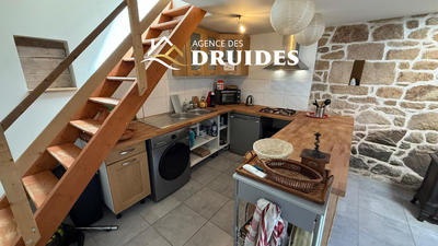 Maison - 93 m² - 5 pièces