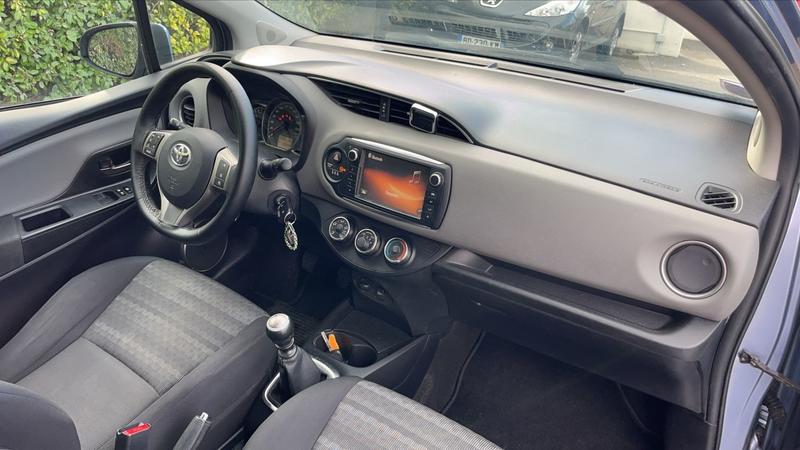 Toyota Yaris 1.3 Vvt-i 100 Dynamic