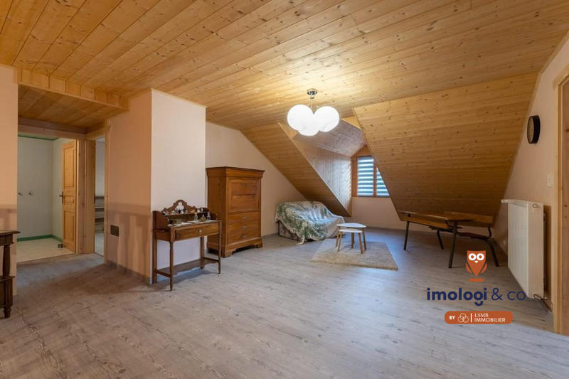 Duplex - 193 m² - 6 pièces