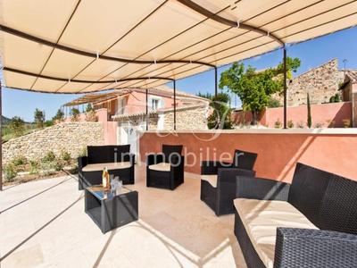 Propriété - 130 m²