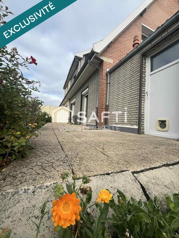 Maison - 96 m² - 5 pièces