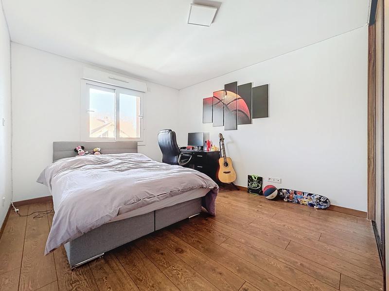 Maison - 284 m² - 7 pièces