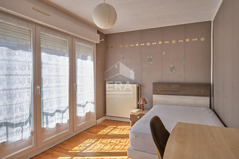 Maison - 87 m² - 4 pièces