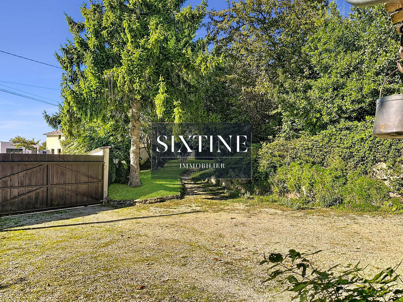 Maison ancienne - 219 m² - 7 pièces