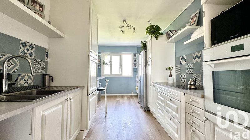 Appartement - 95 m² - 4 pièces