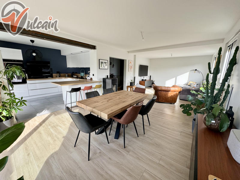 Maison - 125 m² - 4 pièces