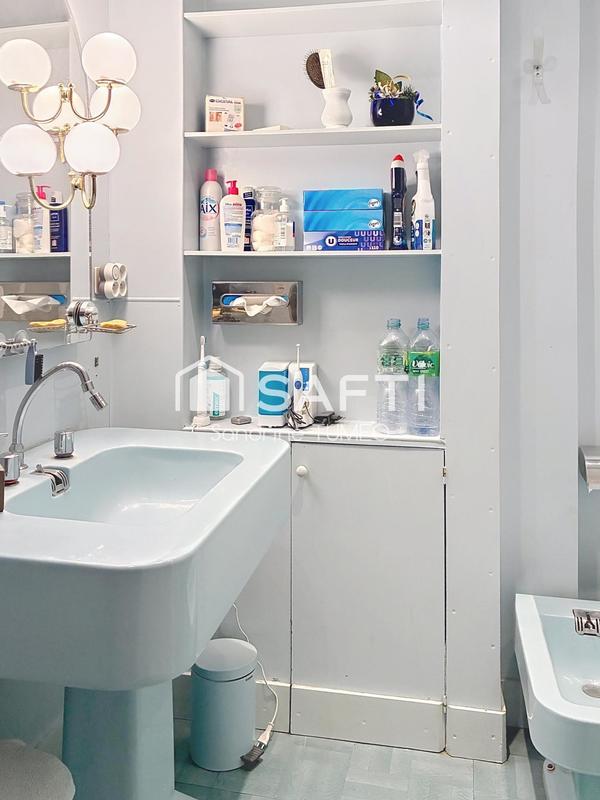 Maison - 334 m² - 11 pièces