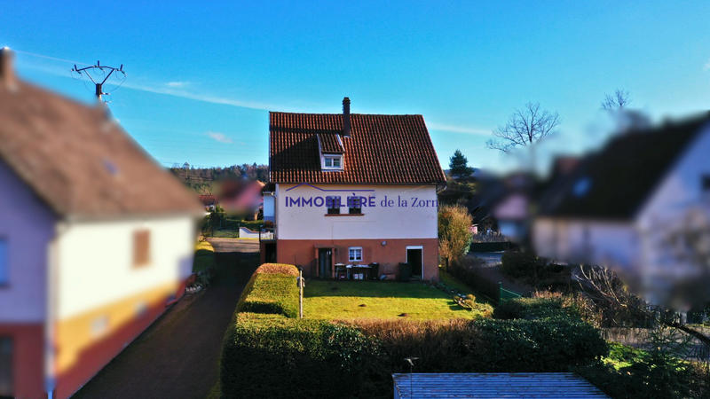 Maison - 95 m² - 4 pièces