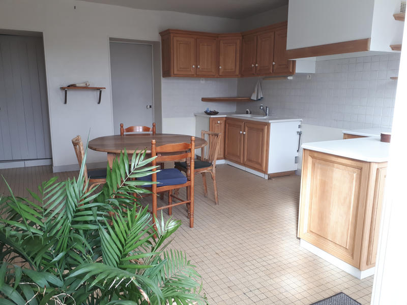 Propriété - 241 m² - 10 pièces