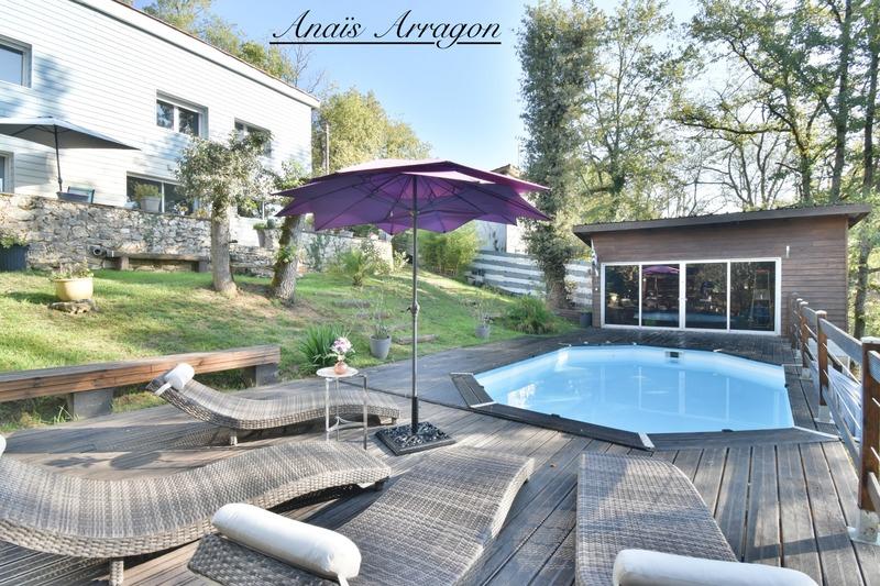 Maison - 103 m² - 4 pièces