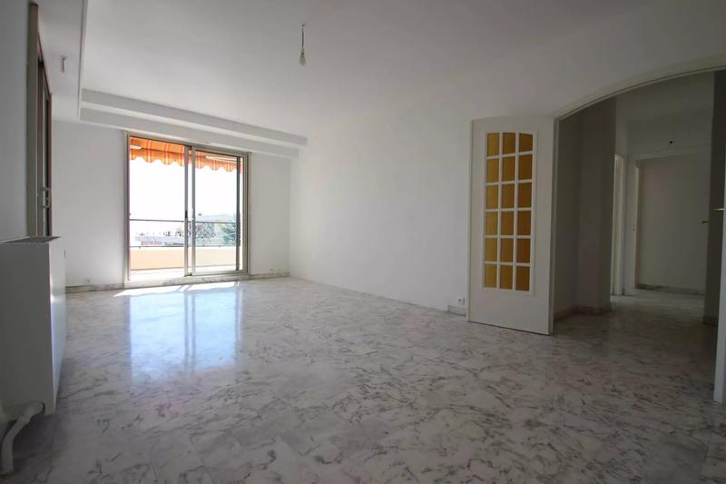 Appartement - 80 m² - 3 pièces