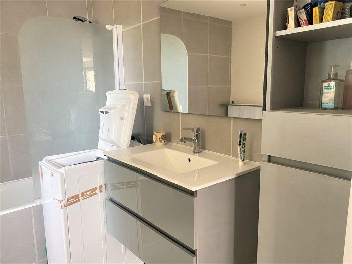 Maison - 60 m² - 3 pièces