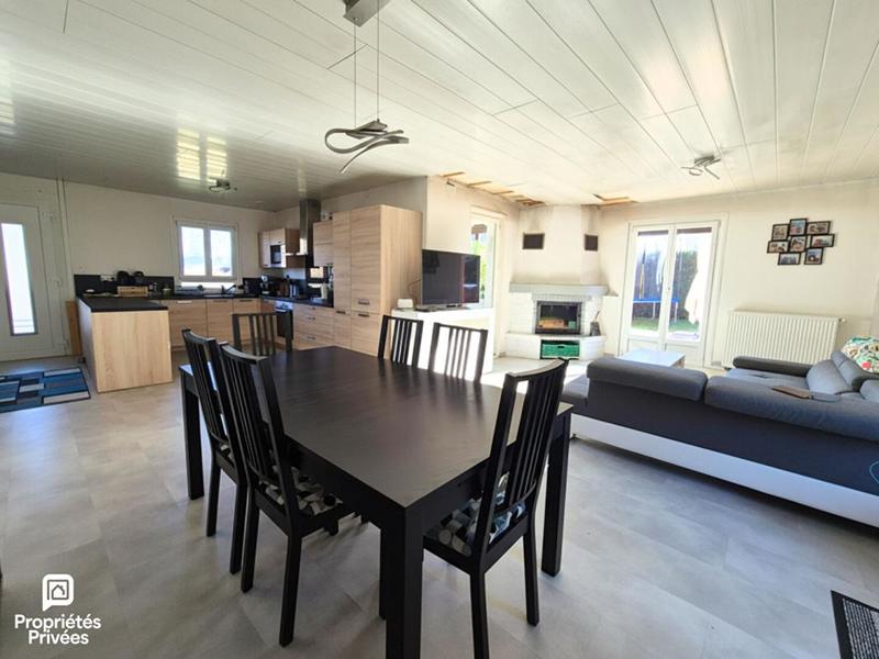 Maison - 145 m² - 6 pièces