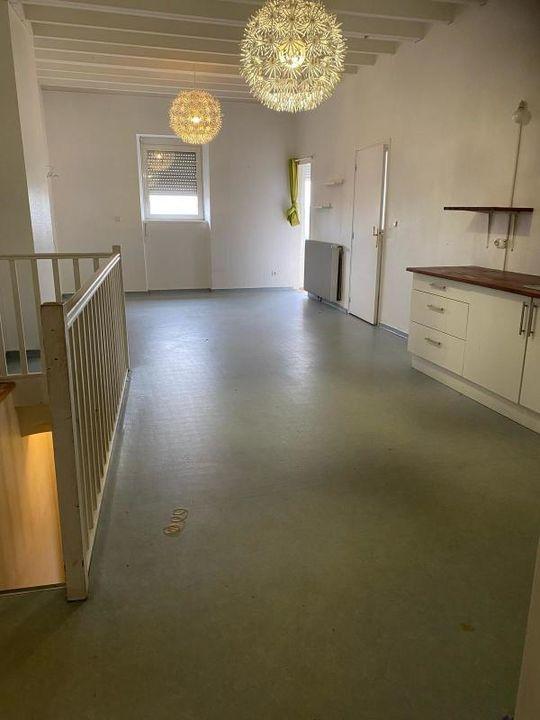 Maison - 274 m² - 7 pièces