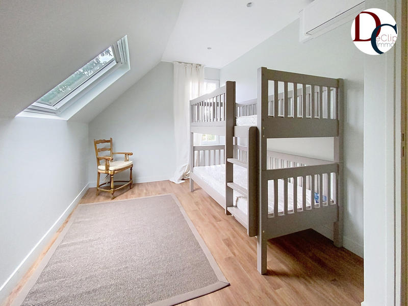 Maison - 137 m² - 5 pièces