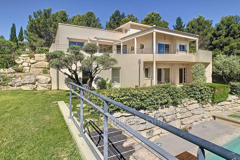 Maison d'architecte - 216 m² - 7 pièces