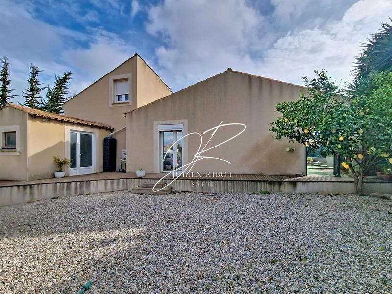 Maison - 111 m² - 5 pièces