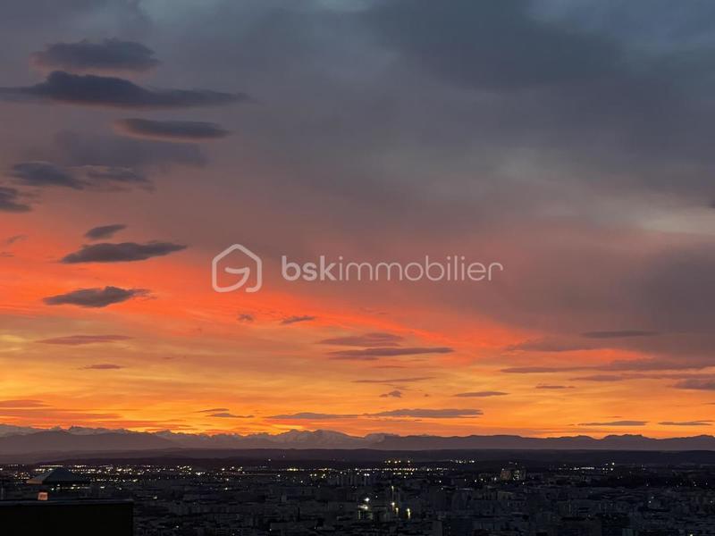 Appartement - 115 m² - 5 pièces