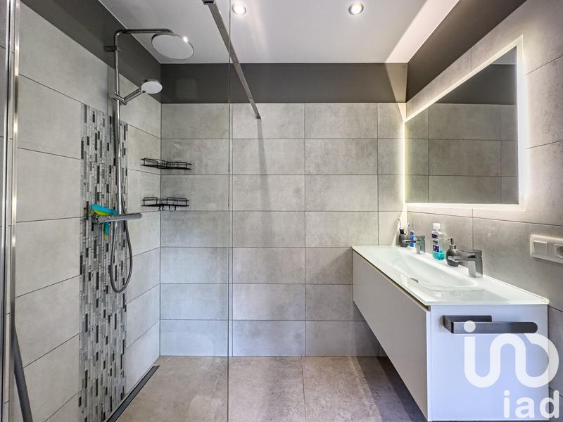 Maison - 76 m² - 4 pièces