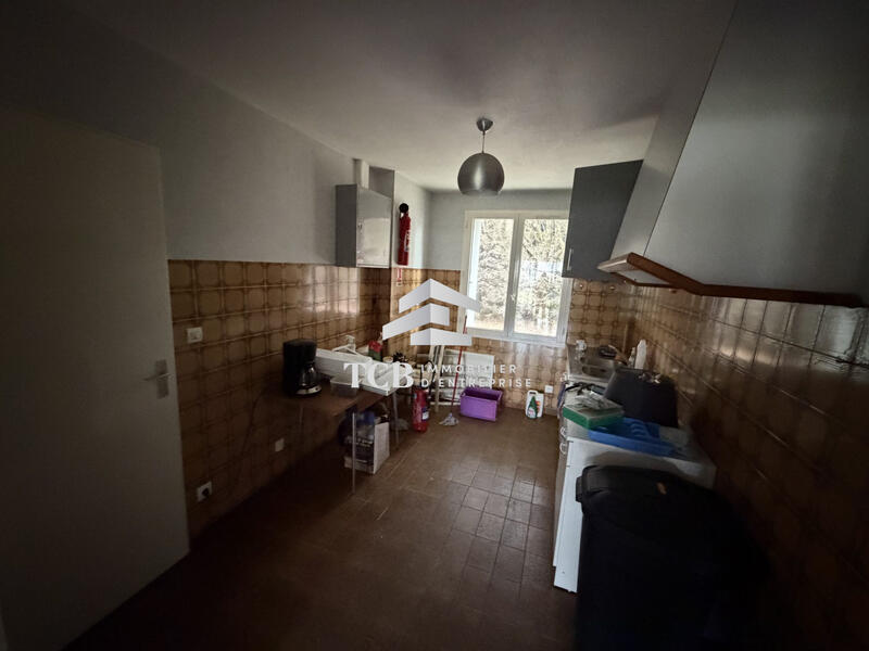 Local d'activités - 780 m²